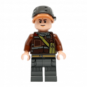 Фігурка Lego Private Calfor Trooper Light Nougat Head Helmet with Pearl Dark Grey Band Star Wars Рух Опору sw0805 Б/У