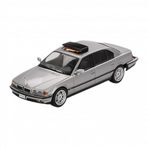 Машинка Premium MINI GT BMW 750IL "Tomorrow Never Dies" 1:64 MGT00902-CH Silver - Retromagaz